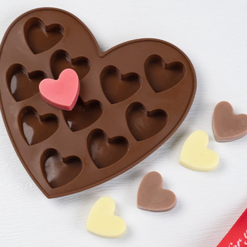 Cavity Heart Silicone Chocolate Mold DIY Cake Molds Random Design